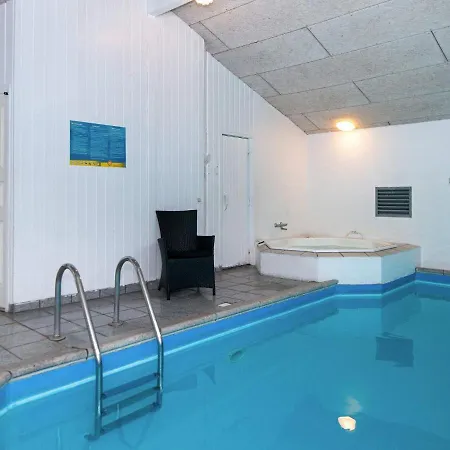 Luxury Oasis Near Grena Strand-by Traum Vakantiehuis Glesborg